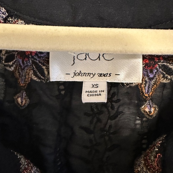 Johnny Was Embroidered Long Sleeve Black Blouse Size XS - Picture 8 of 16